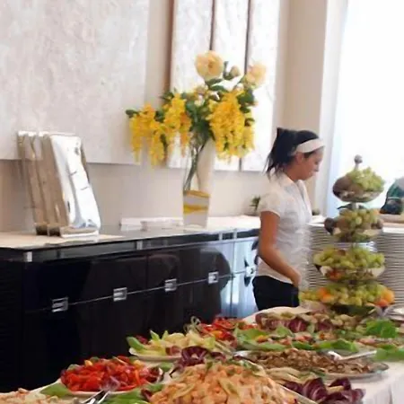 Resort Regina Del Mare Family Village