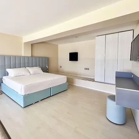 Resort Regina Del Mare Family Village