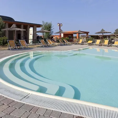 Resort Regina Del Mare Family Village