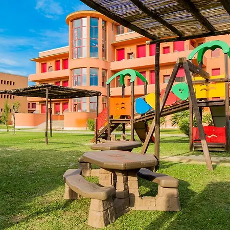 Regina Del Mare Family Village Calambrone