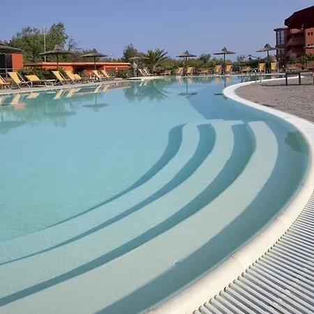 Resort Regina Del Mare Family Village