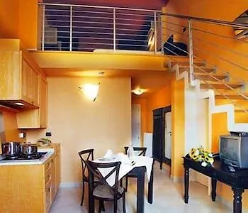 Regina Del Mare Family Village אתר נופש קלאמברונה
