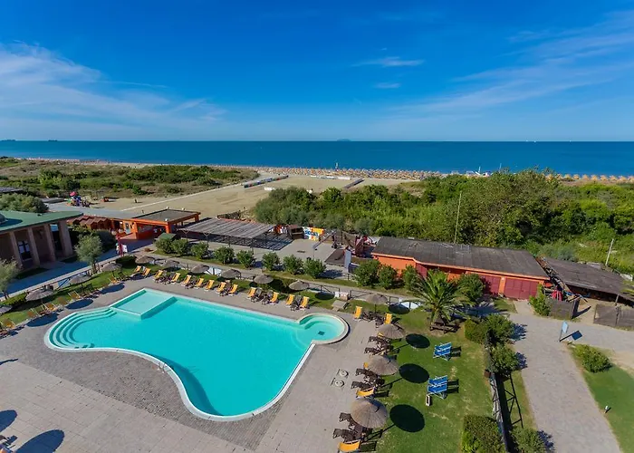 אתר נופש Regina Del Mare Family Village 3*