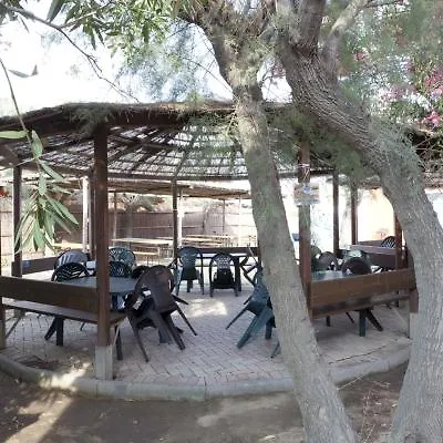 Regina Del Mare Family Village אתר נופש קלאמברונה
