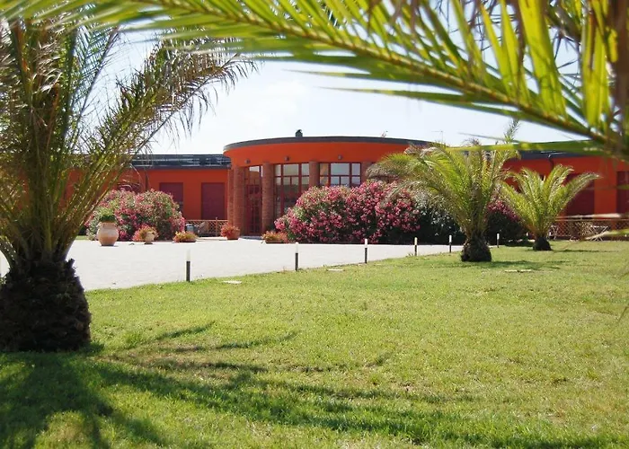 Regina Del Mare Family Village 3* קלאמברונה