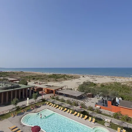 Regina Del Mare Family Village Resort