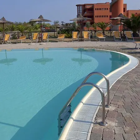 Regina Del Mare Family Village 3* Calambrone