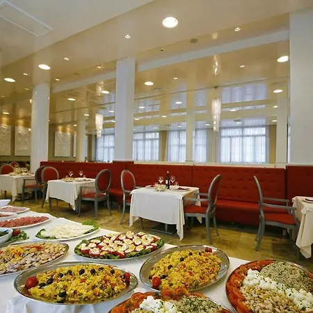 Resort Regina Del Mare Family Village Calambrone