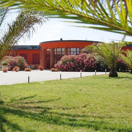Regina Del Mare Family Village 3* Calambrone